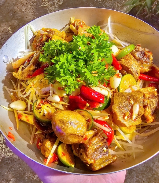 Đuôi Heo Giòn Ngâm Mắm Nhĩ 159